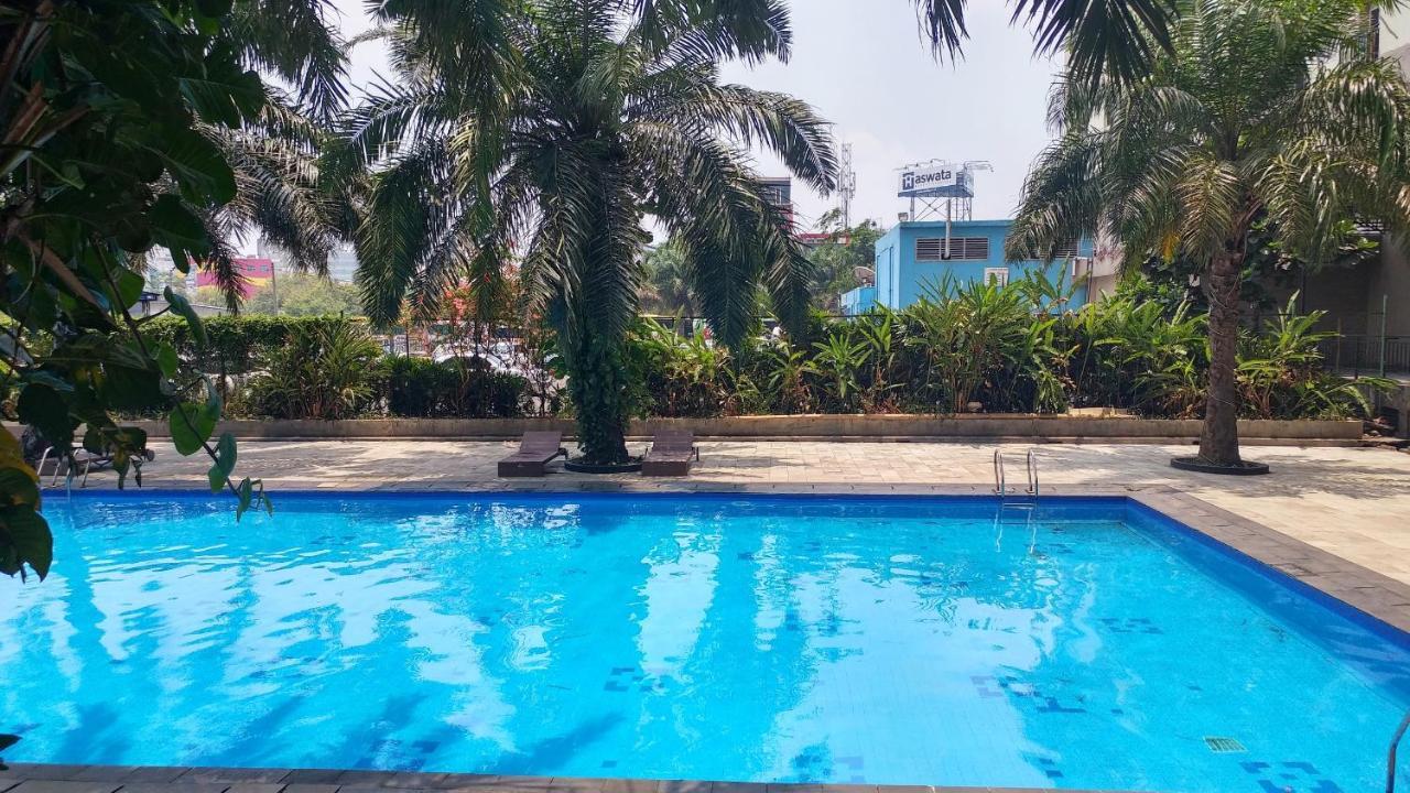 Relaxing 2br With Pool View Mutiara By Travelio *